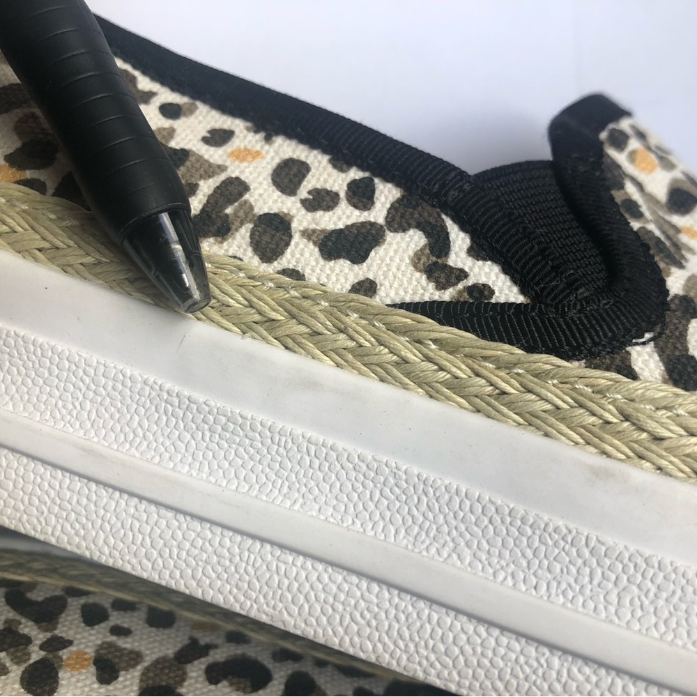 Tommy Bahama Leopard sneakers - Picture 7 of 13